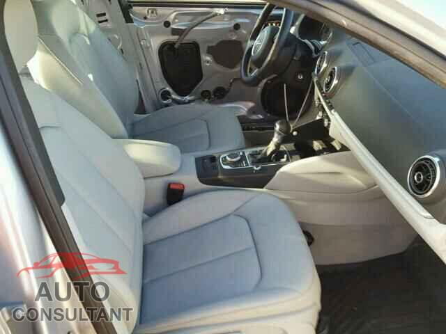 AUDI A3 2015 - WAUACGFF5F1137340