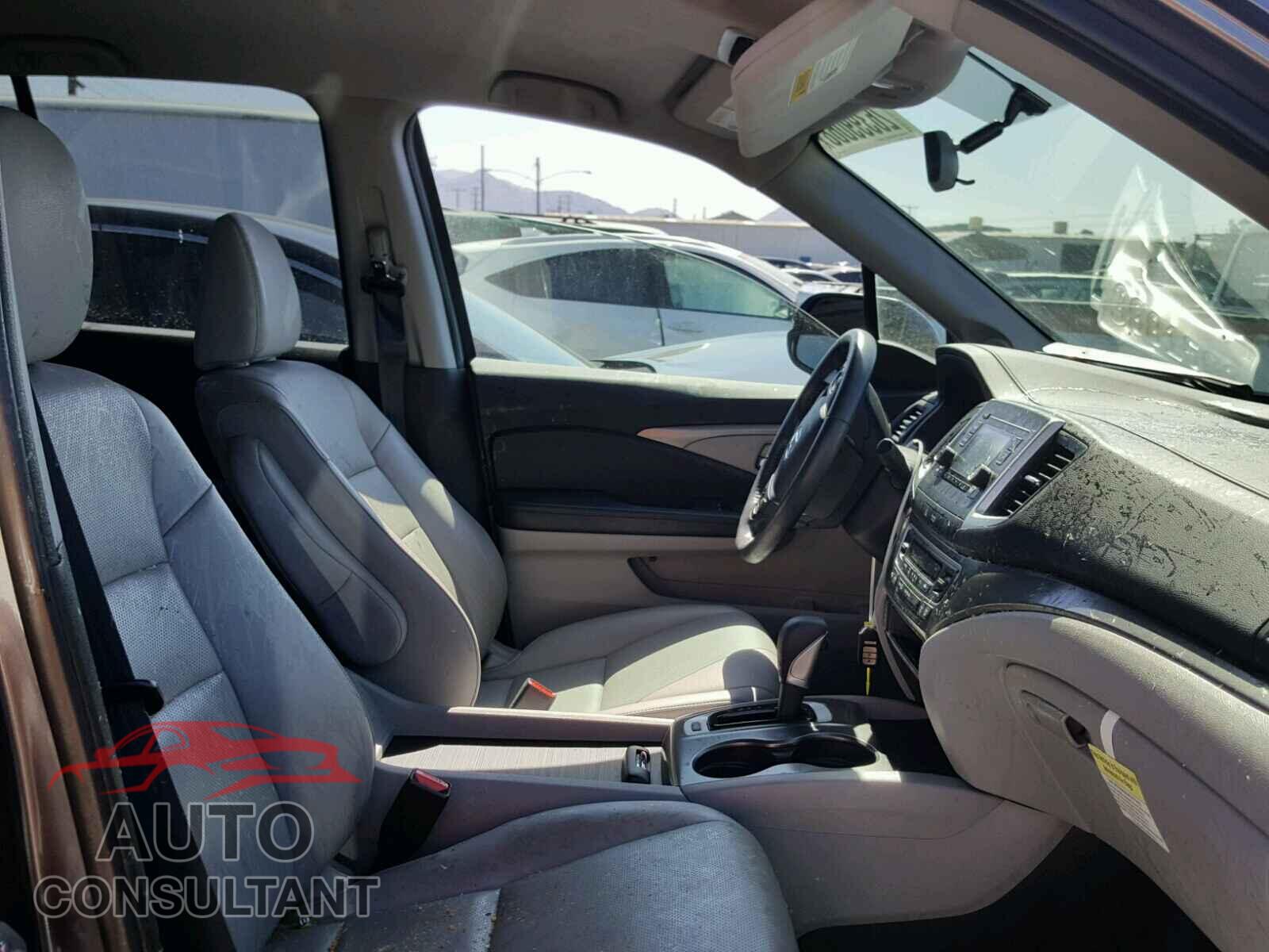 HONDA RIDGELINE 2017 - 5FPYK2F56HB003470