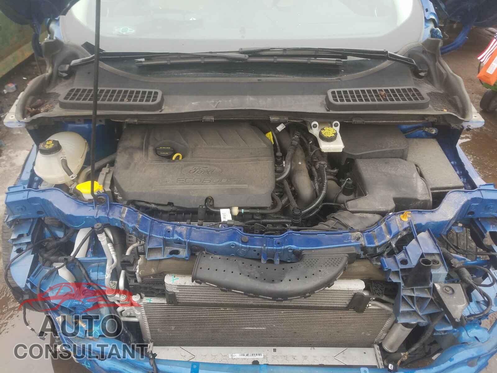 FORD ESCAPE 2017 - 1FMCU0JD7HUB23278