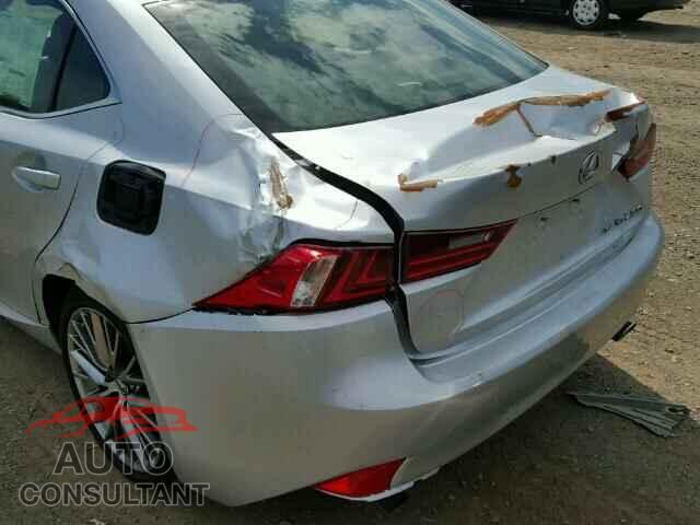 LEXUS IS250 2015 - JTHCF1D25F5015830