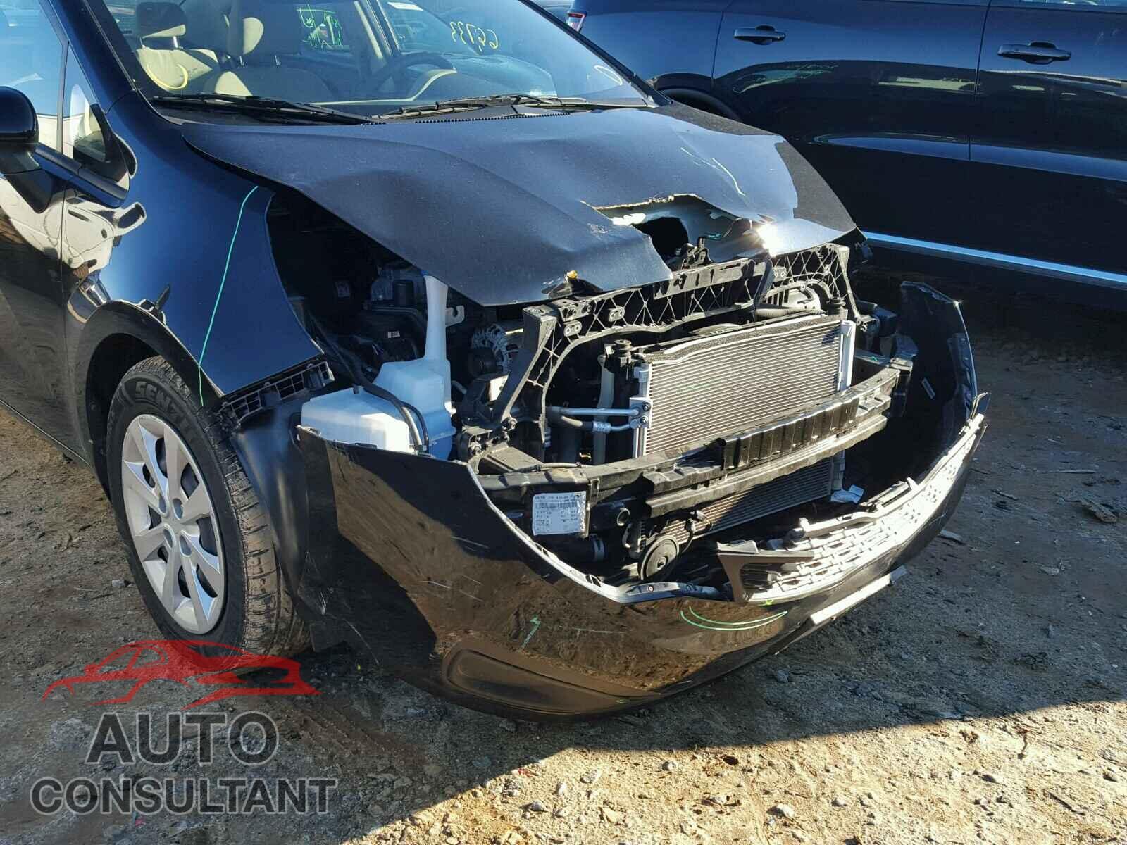 KIA RIO 2015 - KNADM4A35F6438165