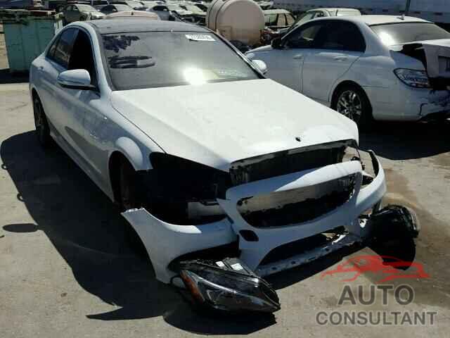 MERCEDES-BENZ C300 2015 - 55SWF4KB9FU010503