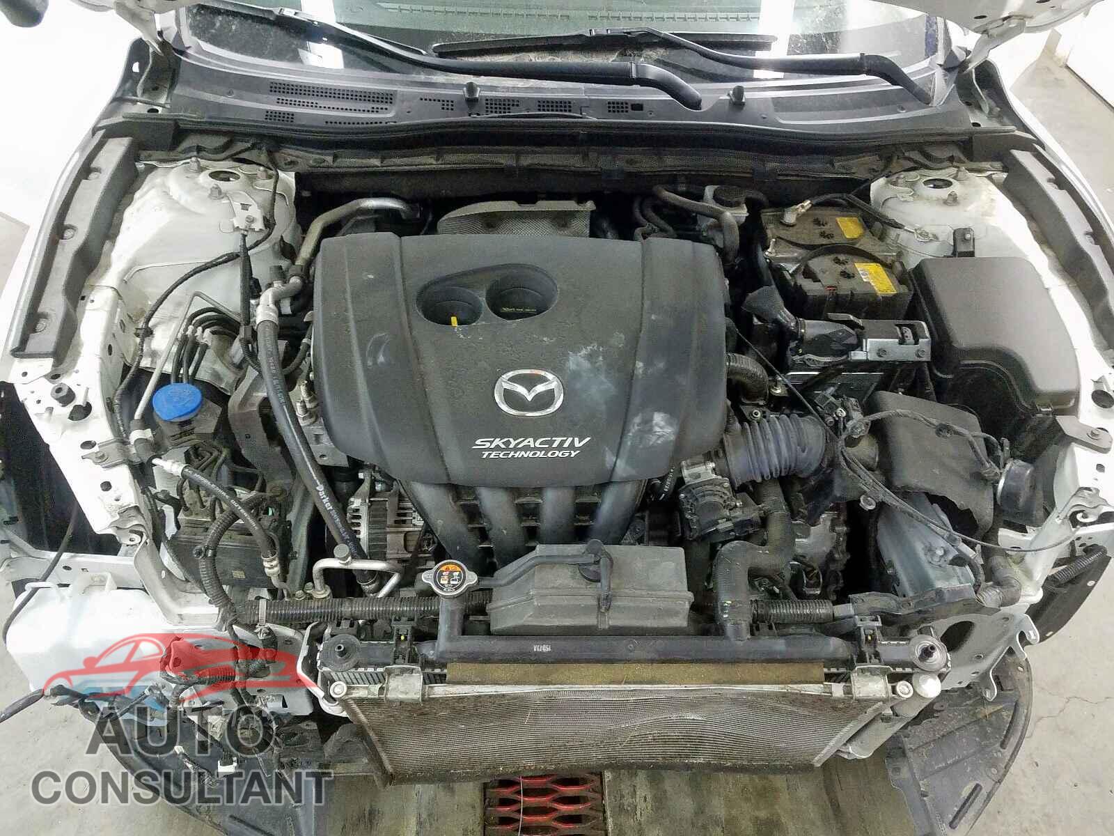 MAZDA 3 2016 - 4T1BF1FK4GU545591