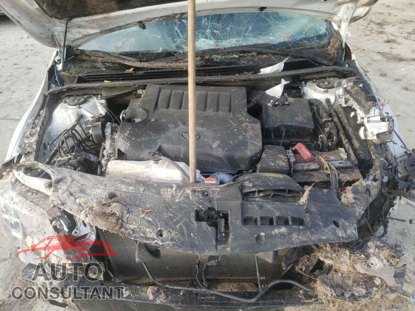 TOYOTA AVALON 2016 - 4T1BK1EB2GU206535