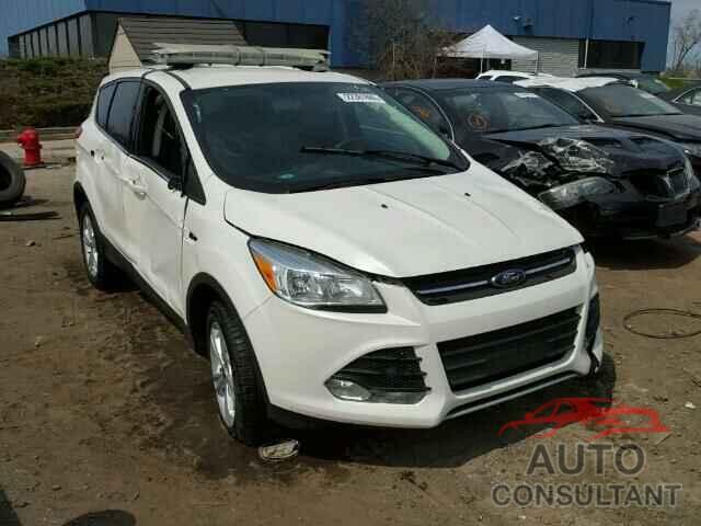 FORD ESCAPE 2015 - 1FMCU9GX7FUB60608