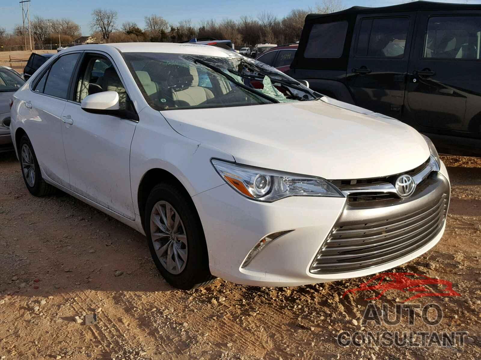 TOYOTA CAMRY 2016 - 4T4BF1FK4GR518493