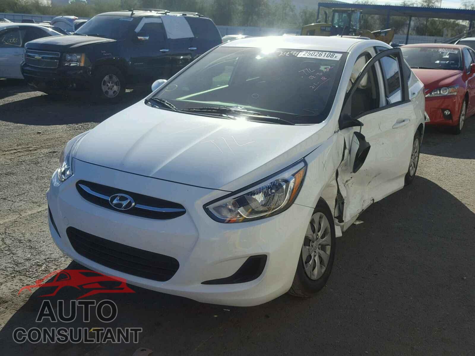 HYUNDAI ACCENT 2017 - KMHCT4AE3HU251102