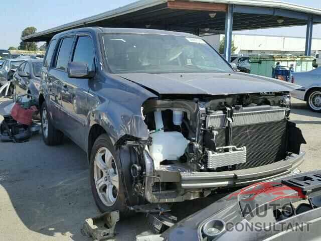HONDA PILOT 2015 - 5FNYF4H58FB035601