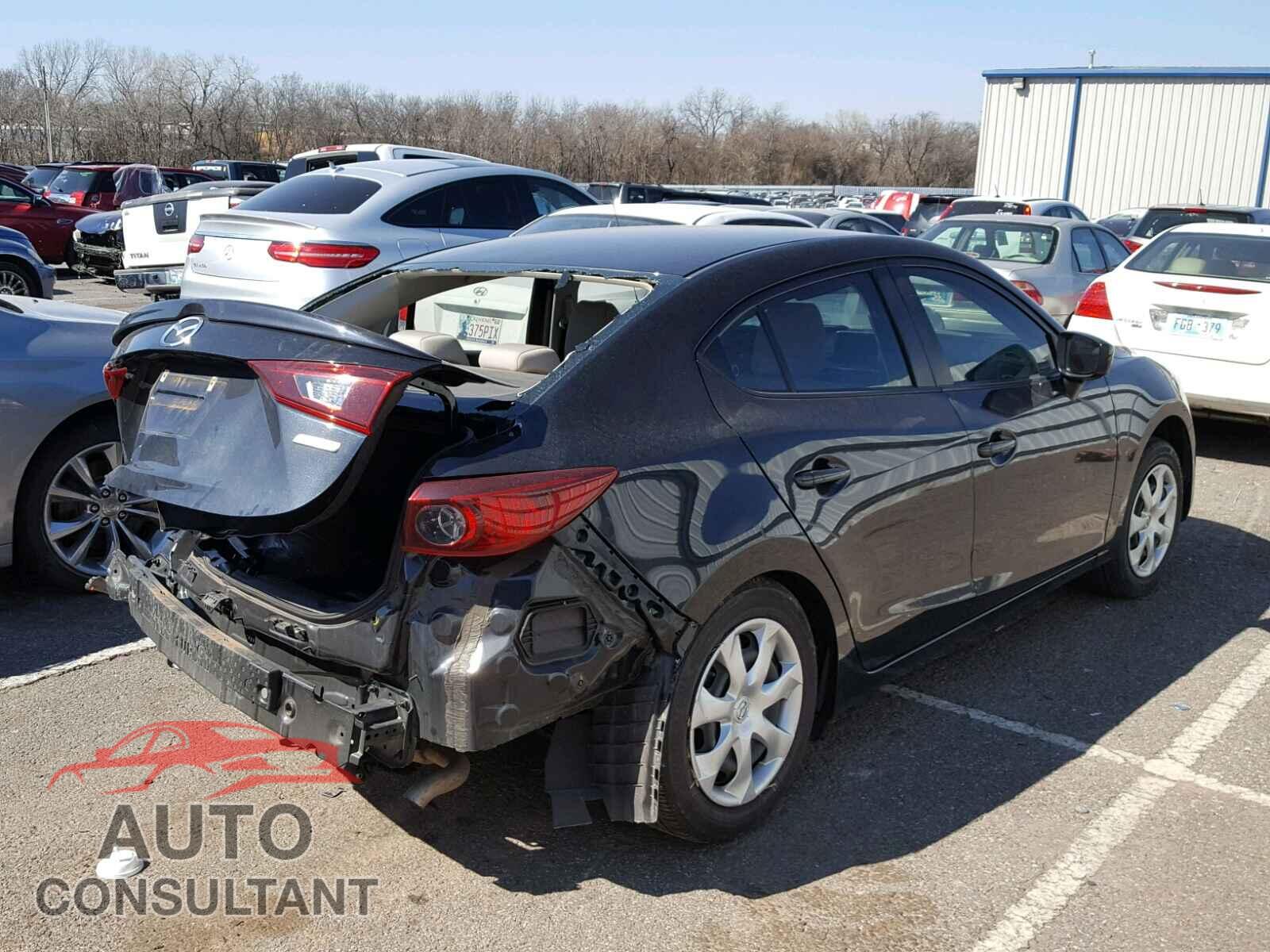 MAZDA 3 2015 - 3MZBM1U70FM191903