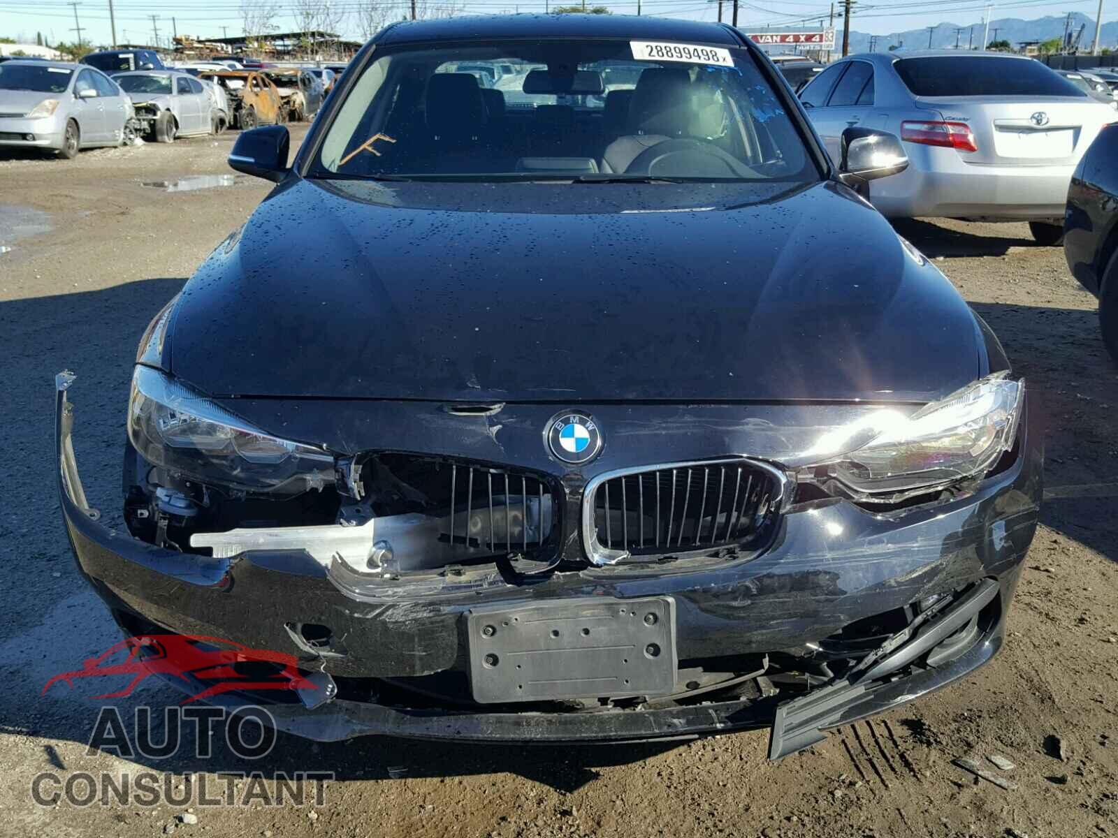 BMW 3 SERIES 2016 - WBA8E1G55GNT36524