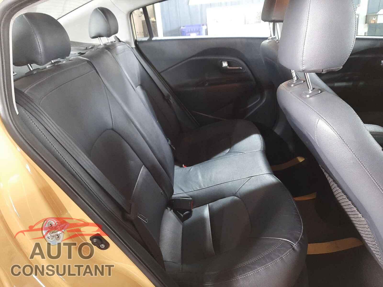 KIA RIO 2016 - KNADN4A36G6668330