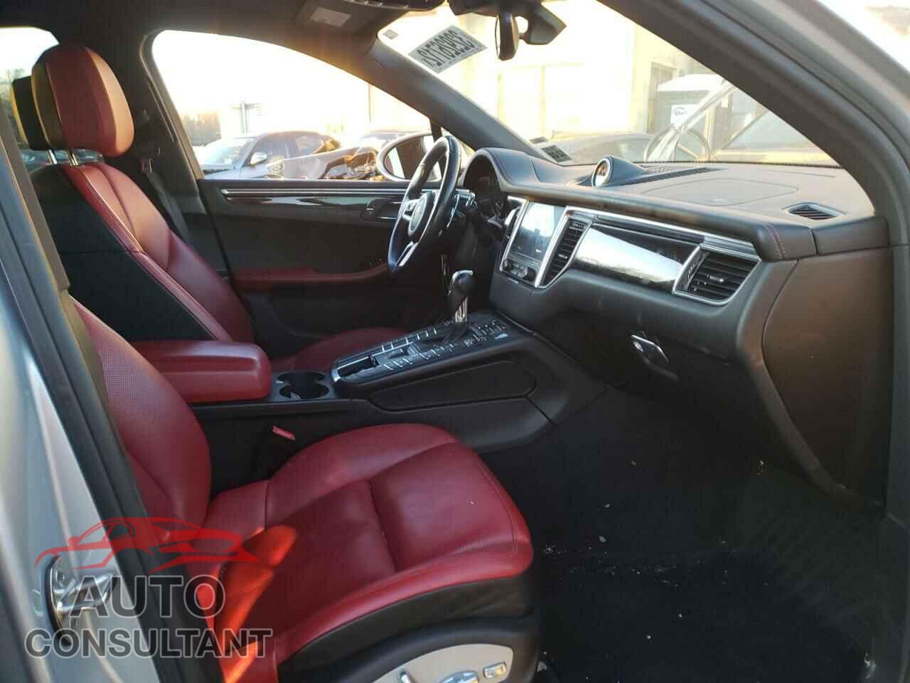 PORSCHE MACAN 2017 - WP1AB2A59HLB16357