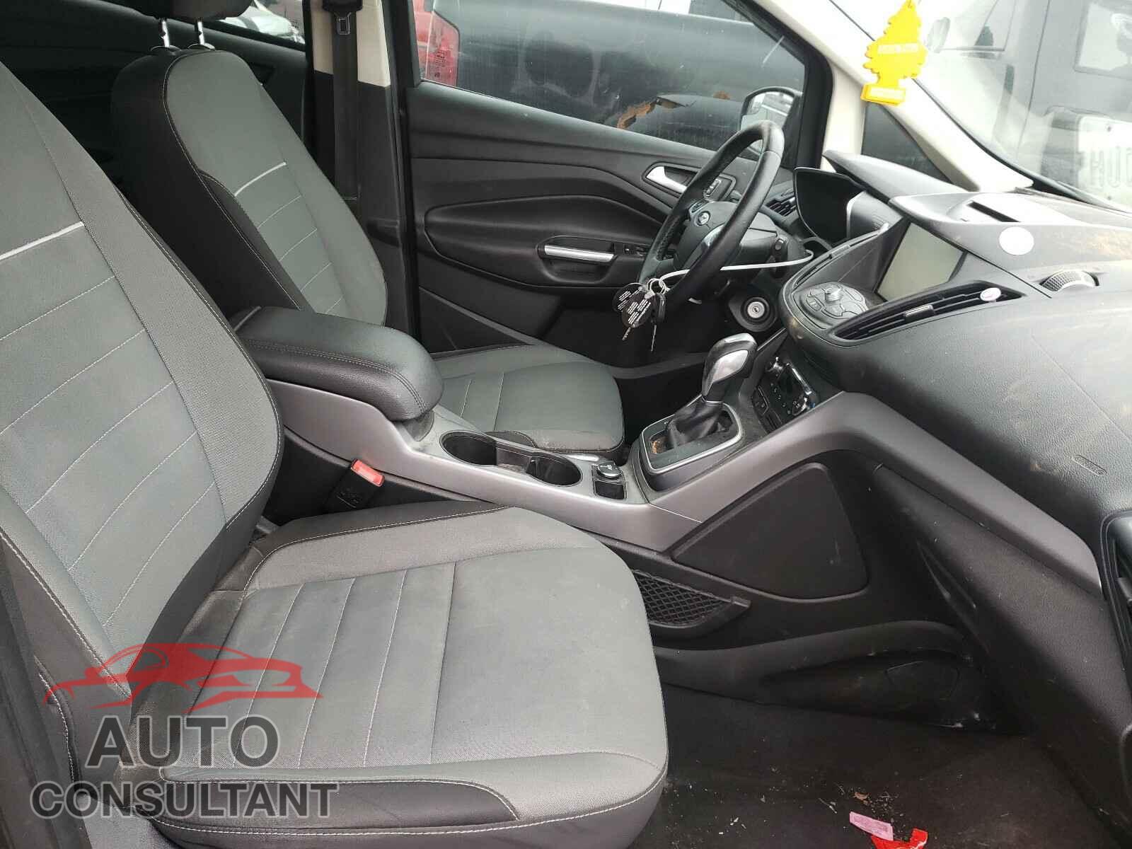 FORD CMAX 2015 - 5YFBURHE0JP763872