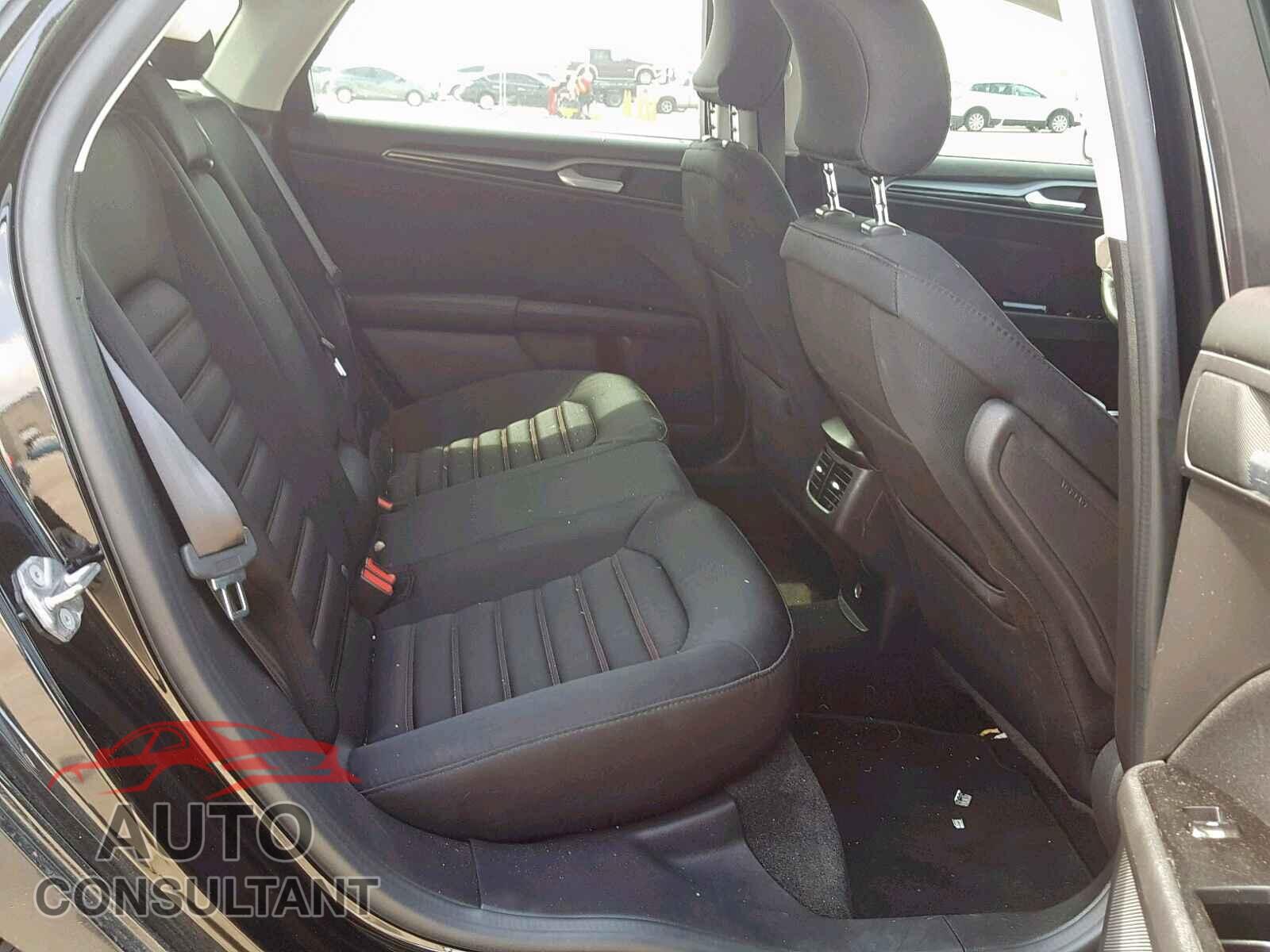 FORD FUSION SE 2016 - 3VW2B7AJ0HM256485