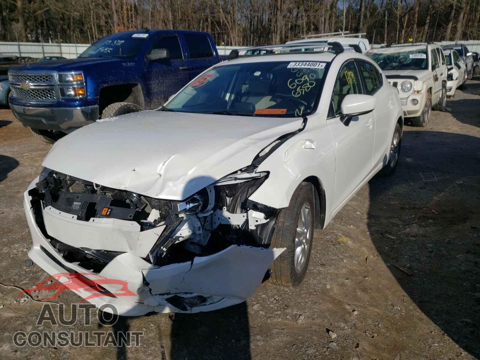 MAZDA 3 2016 - 3MZBM1M71GM325464