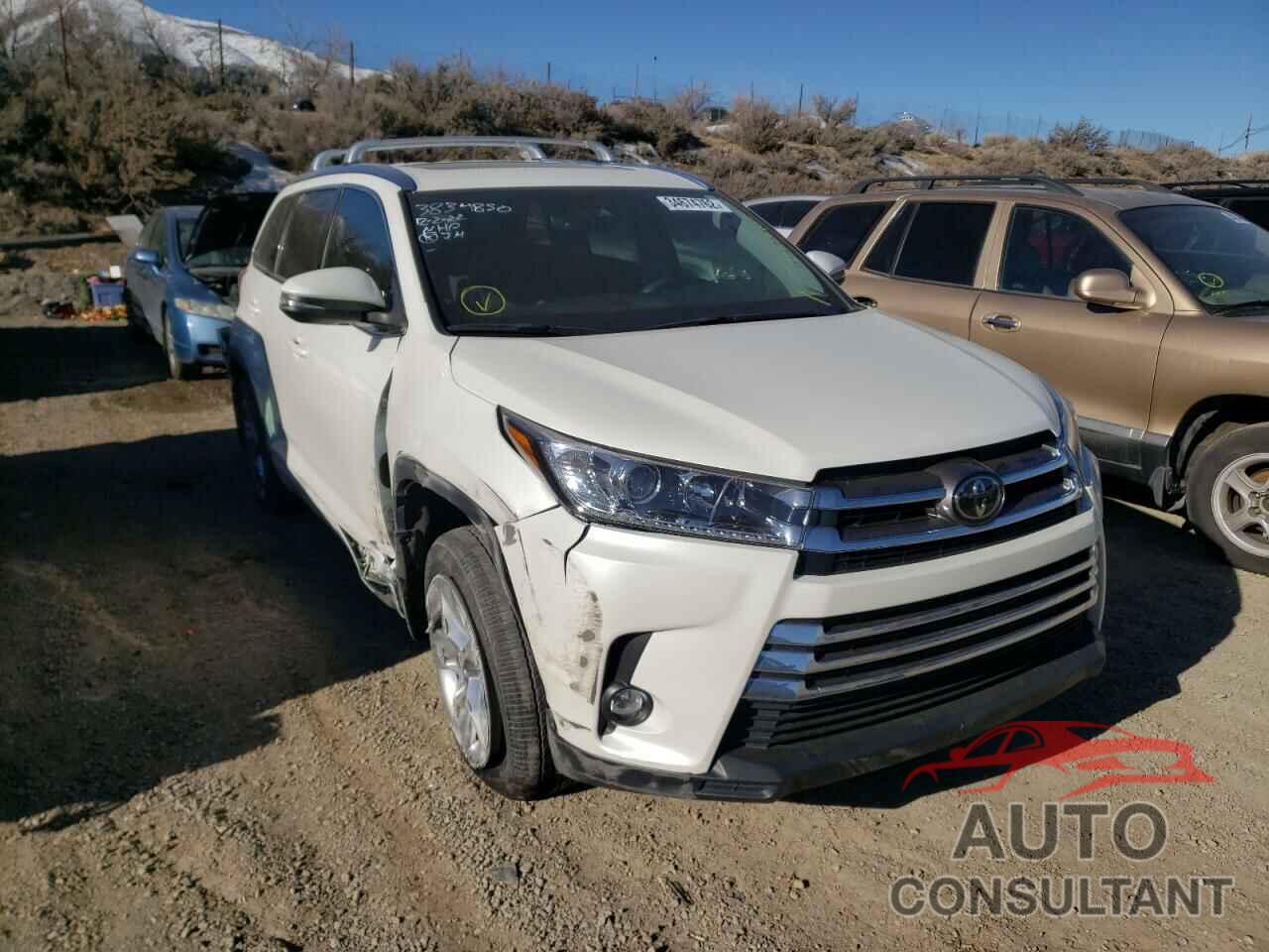 TOYOTA HIGHLANDER 2019 - 5TDDZRFH3KS949616