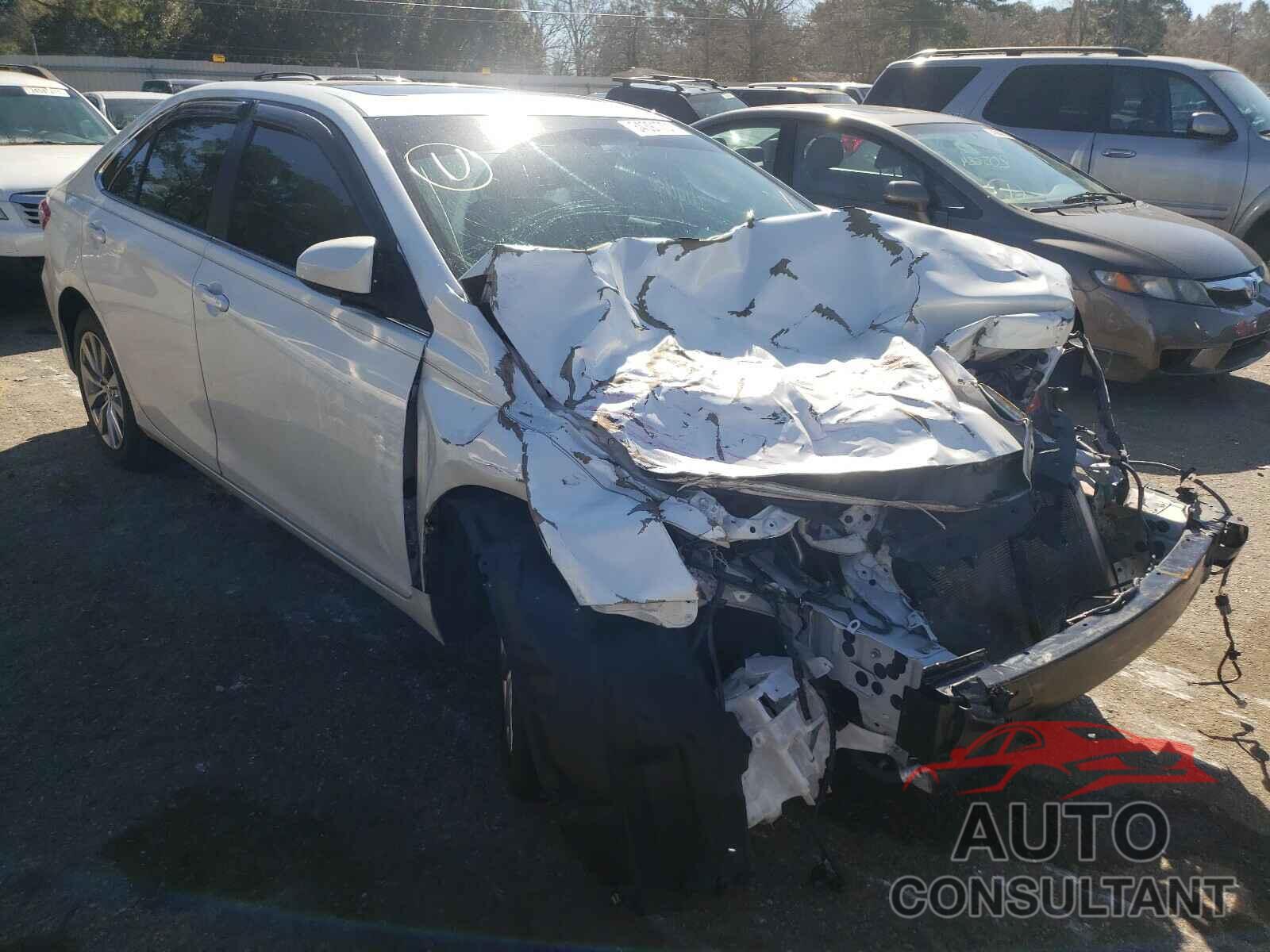 TOYOTA CAMRY 2016 - 4T1BF1FK5GU521106