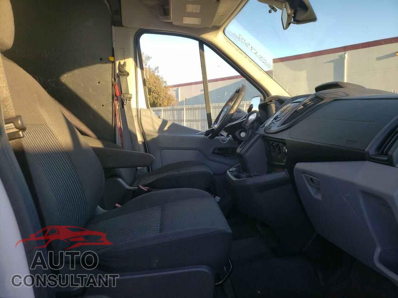 FORD TRANSIT CO 2019 - 1FTYR2CM8KKB83724