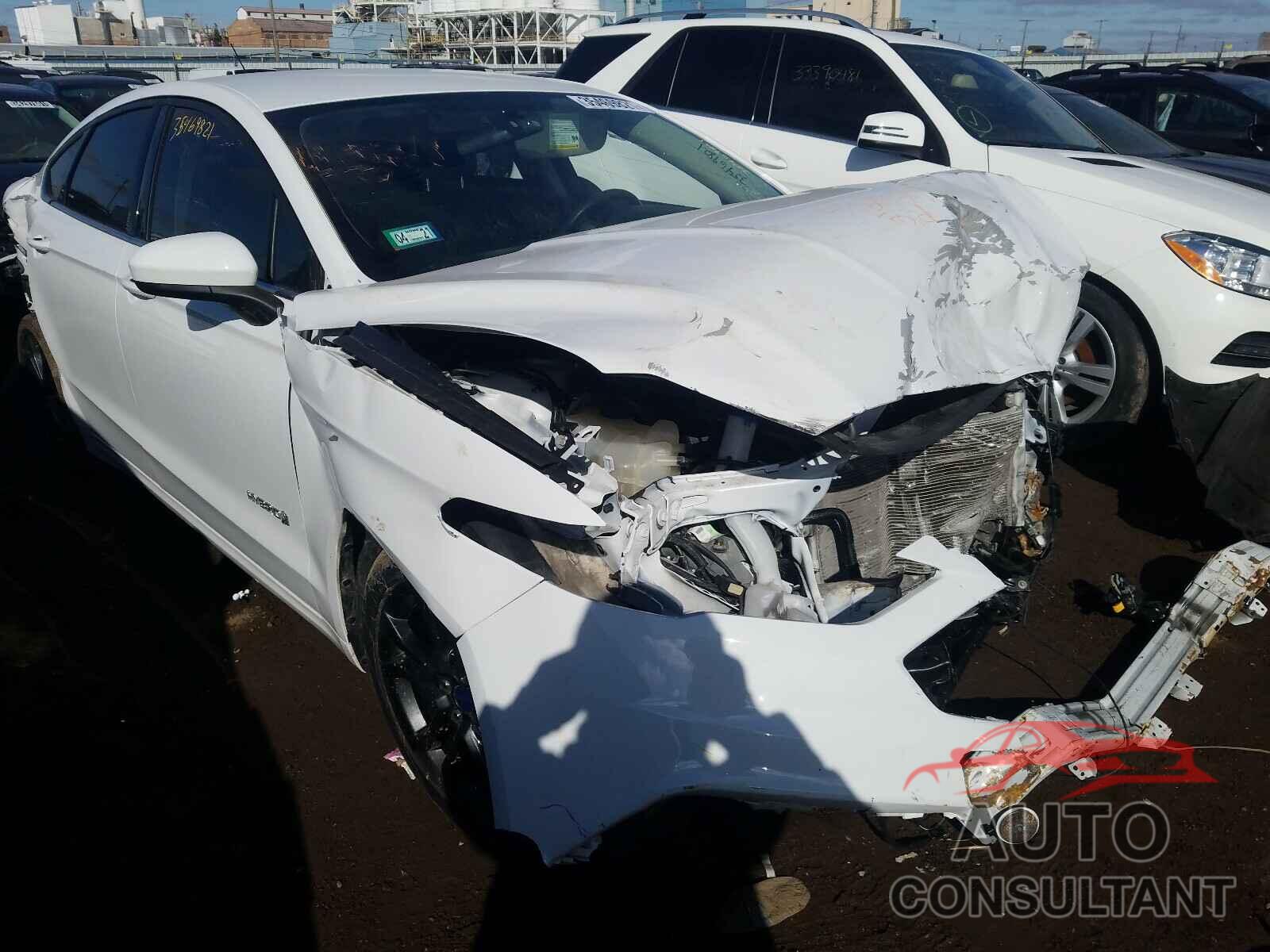 FORD FUSION 2018 - 3FA6P0LU0JR117072