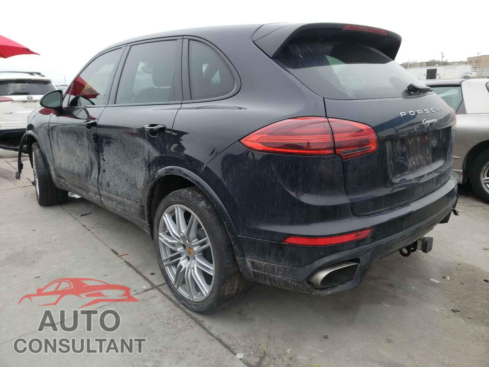 PORSCHE CAYENNE 2017 - WP1AA2A26HKA83476