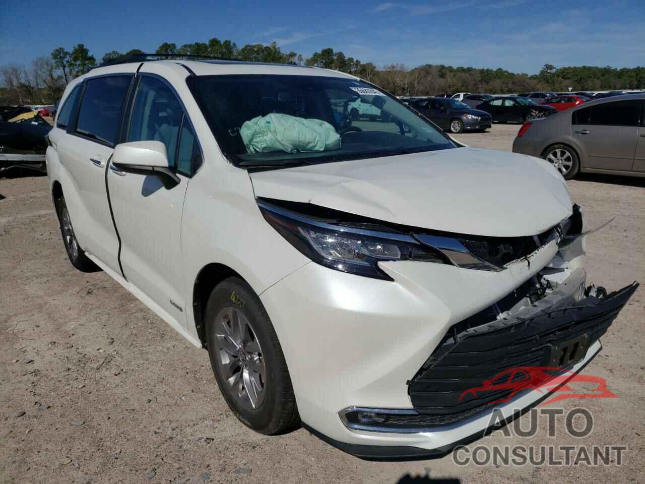 TOYOTA SIENNA 2021 - 5TDYRKECXMS005359