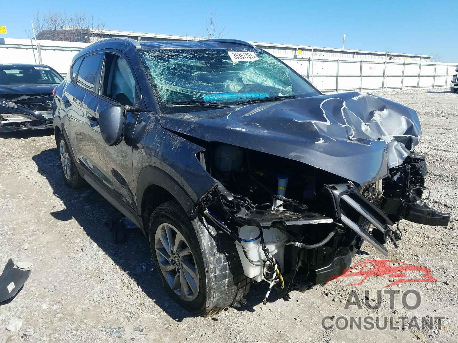 HYUNDAI TUCSON 2018 - KM8J3CA47JU753934