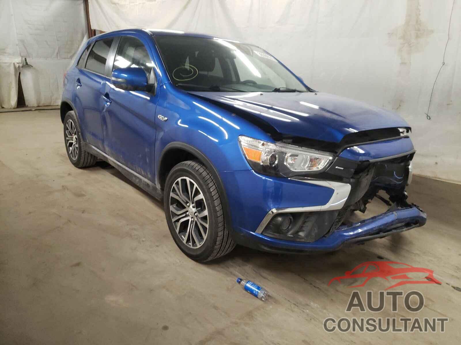 MITSUBISHI OUTLANDER 2018 - JA4AR3AU0JU020797