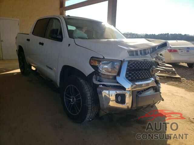 TOYOTA TUNDRA 2019 - 5TFDM5F15KX083535