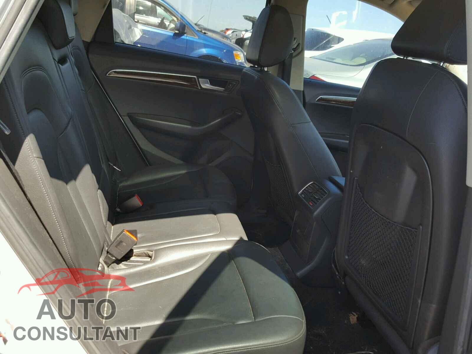 AUDI Q5 2011 - WA1CFAFP2BA047608