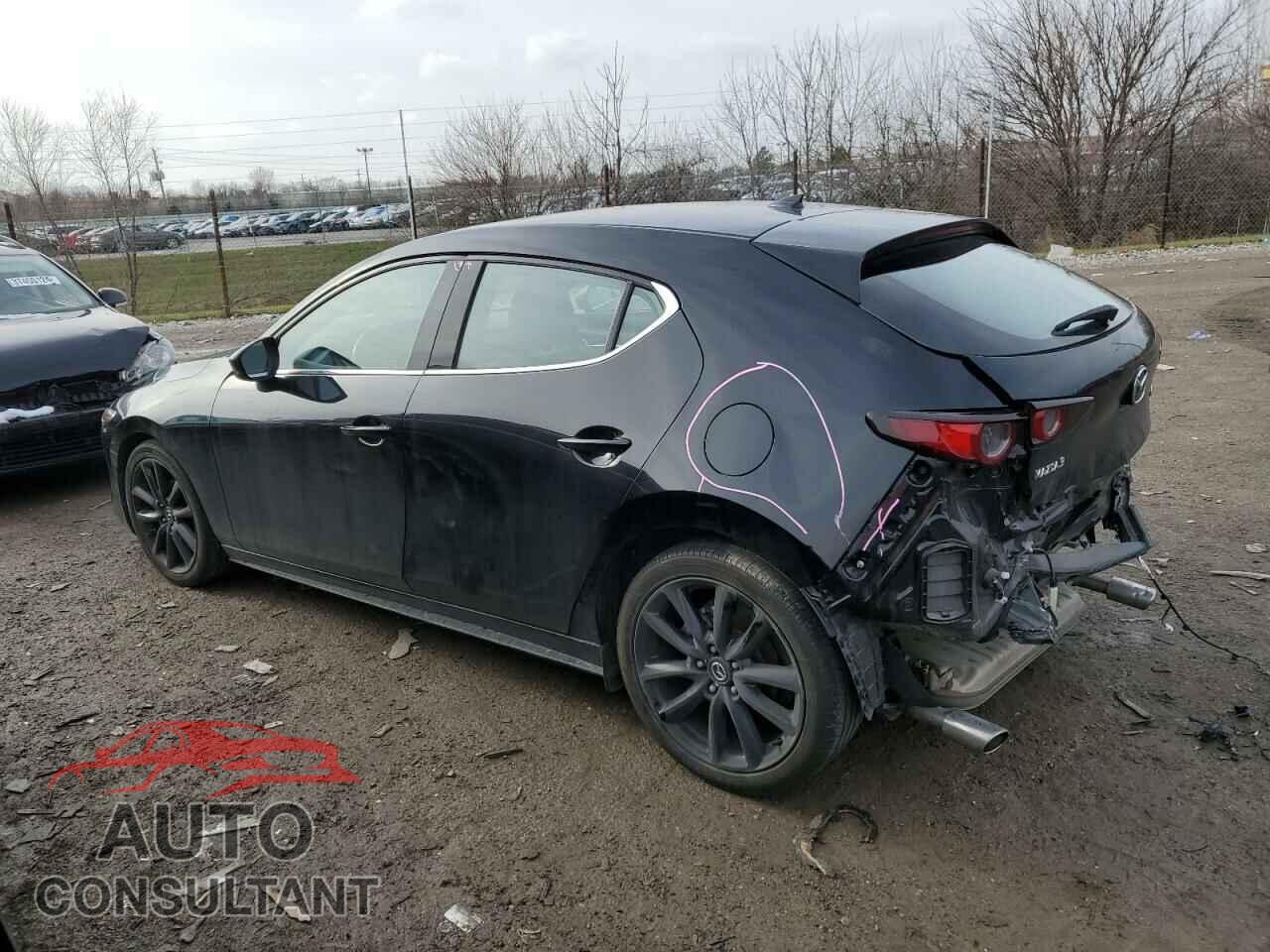 MAZDA 3 2019 - JM1BPANM4K1133217