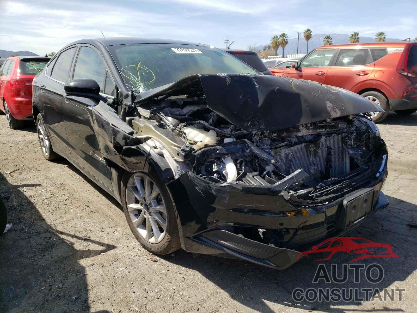 FORD FUSION 2017 - 3FA6P0LU8HR247742