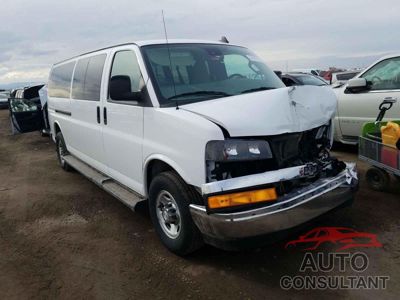 CHEVROLET EXPRESS 2019 - 1GAZGPFGXK1179475