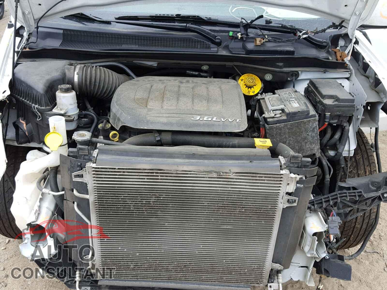 DODGE CARAVAN 2015 - 2C4RDGBGXFR724629