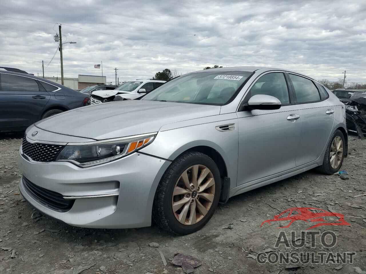 KIA OPTIMA 2018 - 5XXGU4L35JG180284