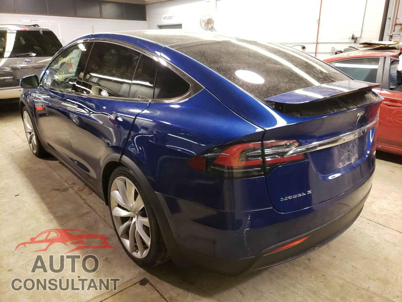 TESLA MODEL X 2016 - 5YJXCAE29GF007112