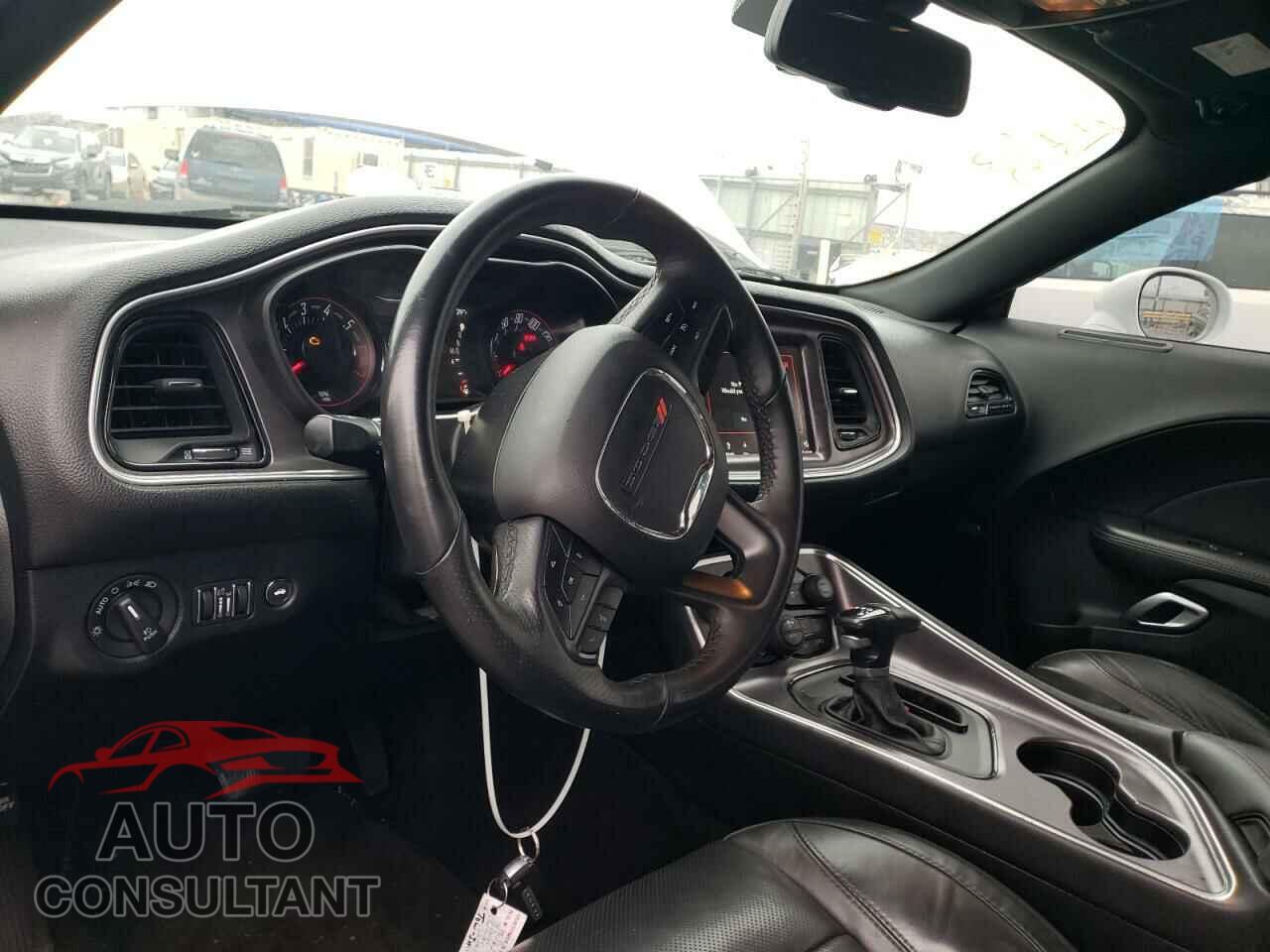 DODGE CHALLENGER 2018 - 2C3CDZBT1JH310866