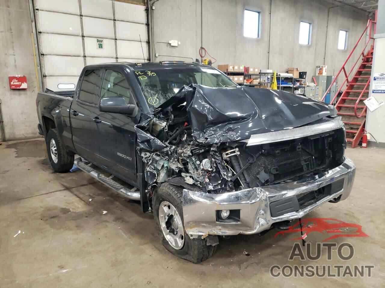 CHEVROLET SILVERADO 2018 - 1GC2KVEG6JZ253794