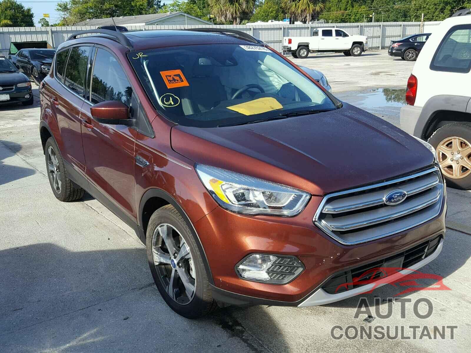 FORD ESCAPE 2018 - 1FMCU0HD1JUA02208