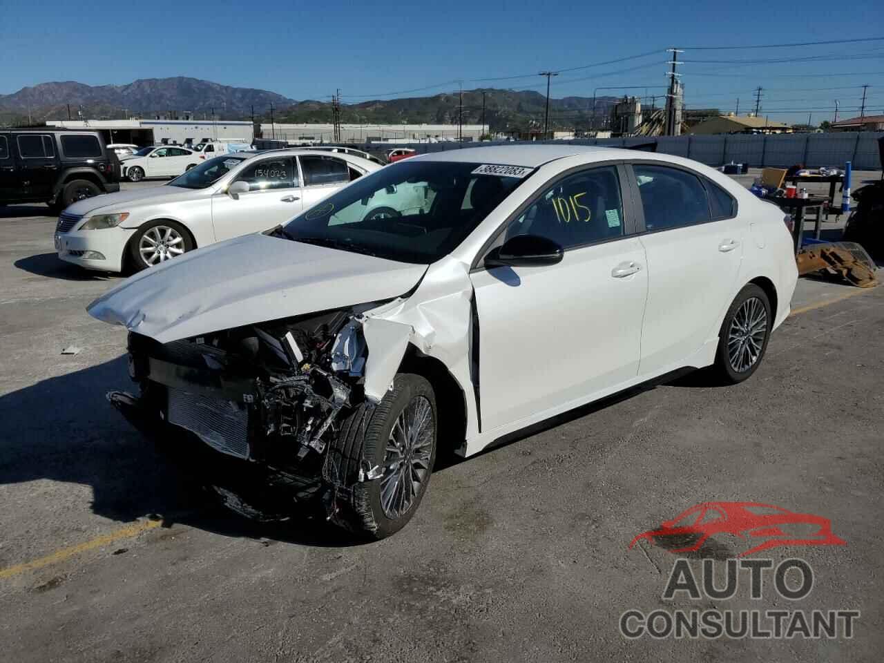 KIA FORTE 2023 - 3KPF54AD1PE548093