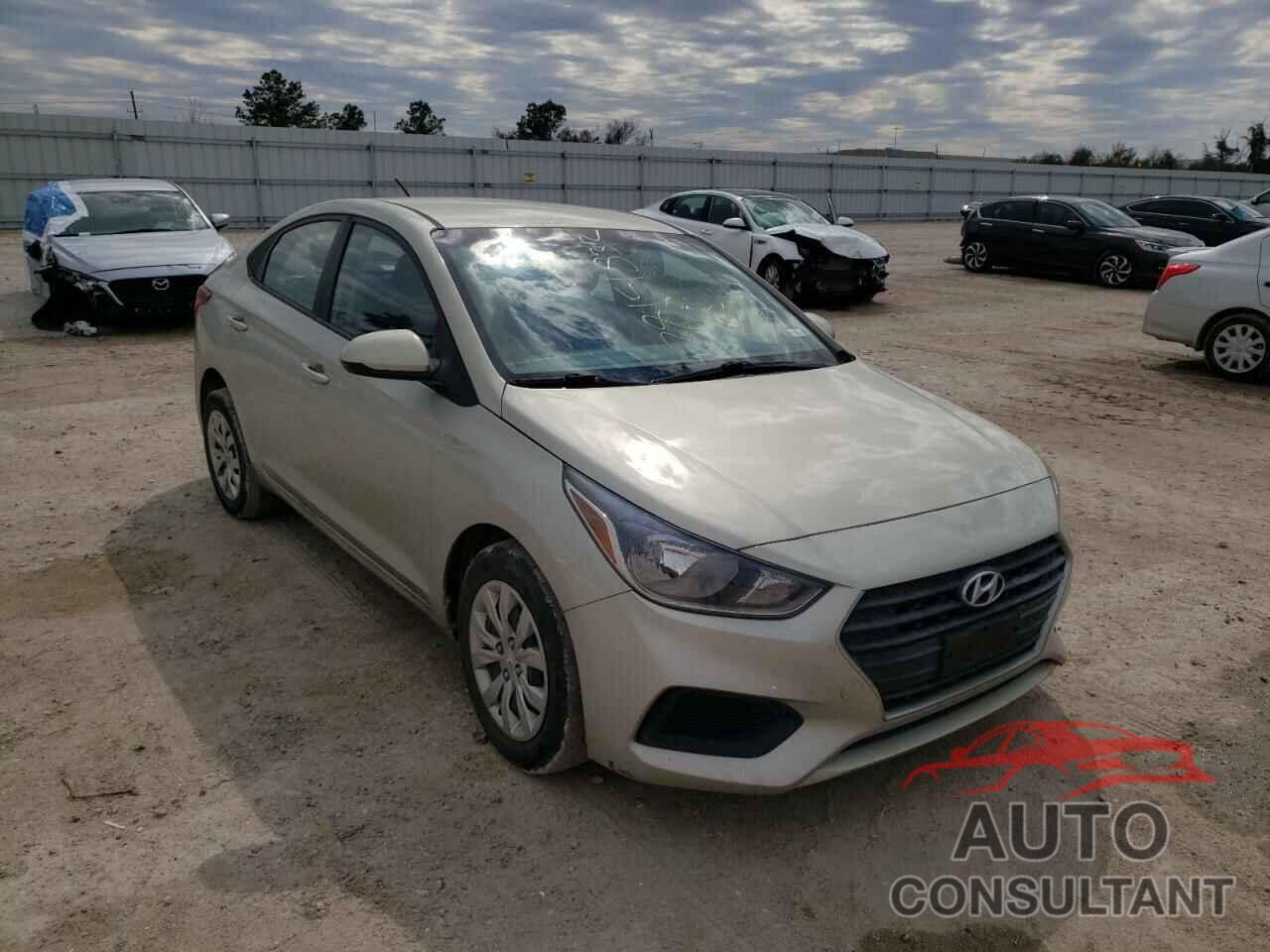 HYUNDAI ACCENT 2018 - 3KPC24A38JE021078