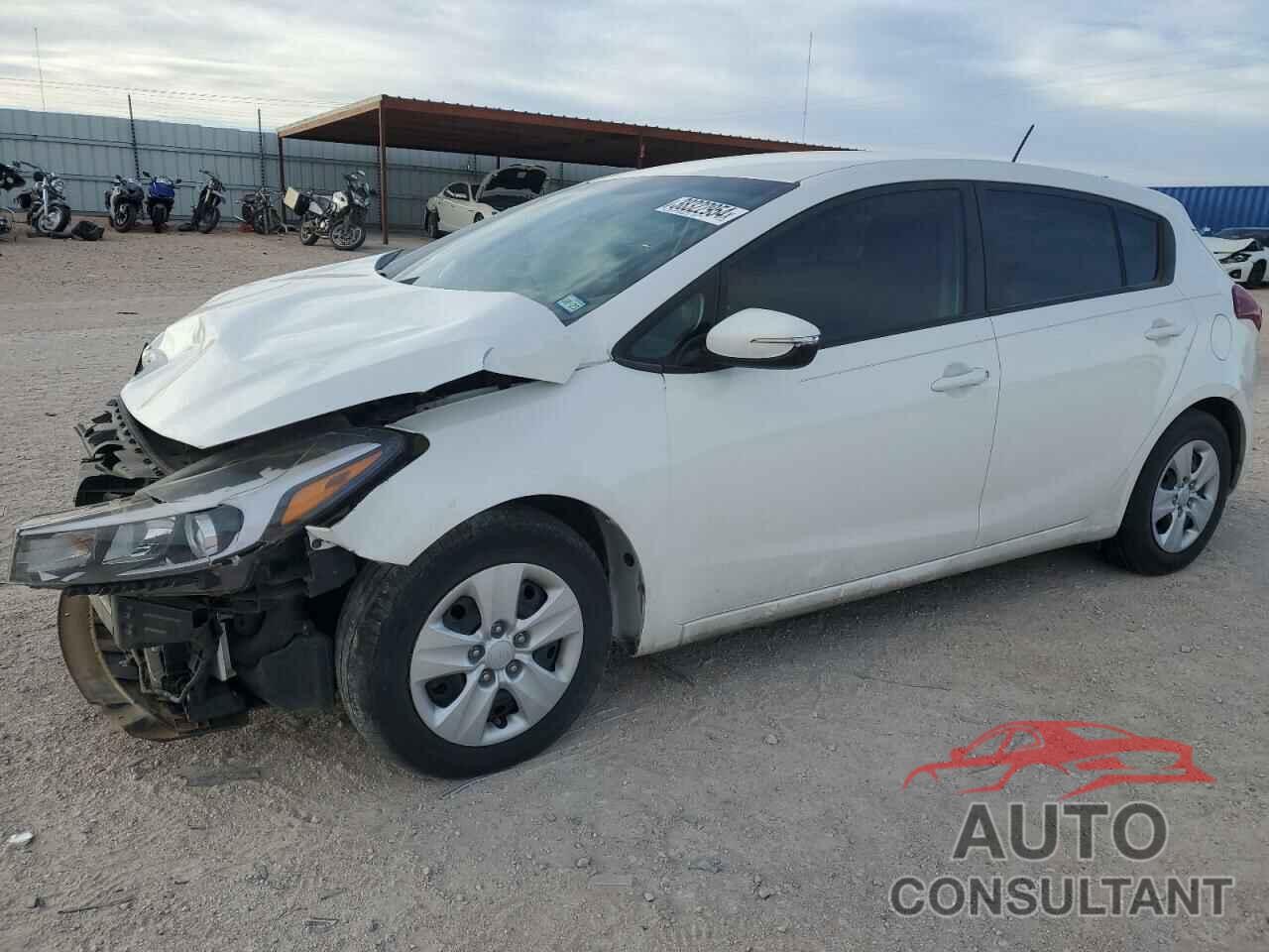 KIA FORTE 2017 - KNAFK5A80H5666955