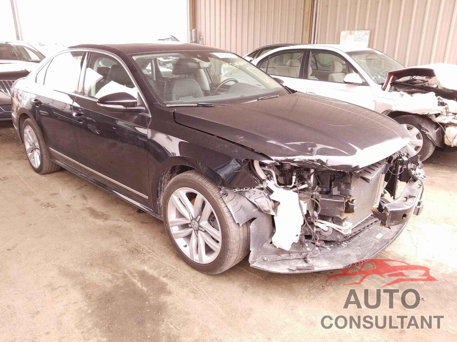 VOLKSWAGEN PASSAT 2017 - 1VWCT7A39HC004738