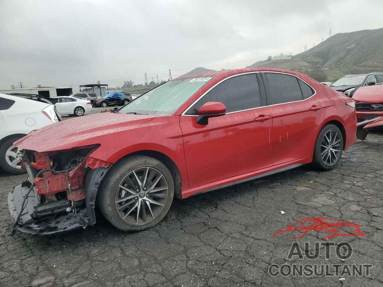 TOYOTA CAMRY 2021 - 4T1G11AK0MU429215