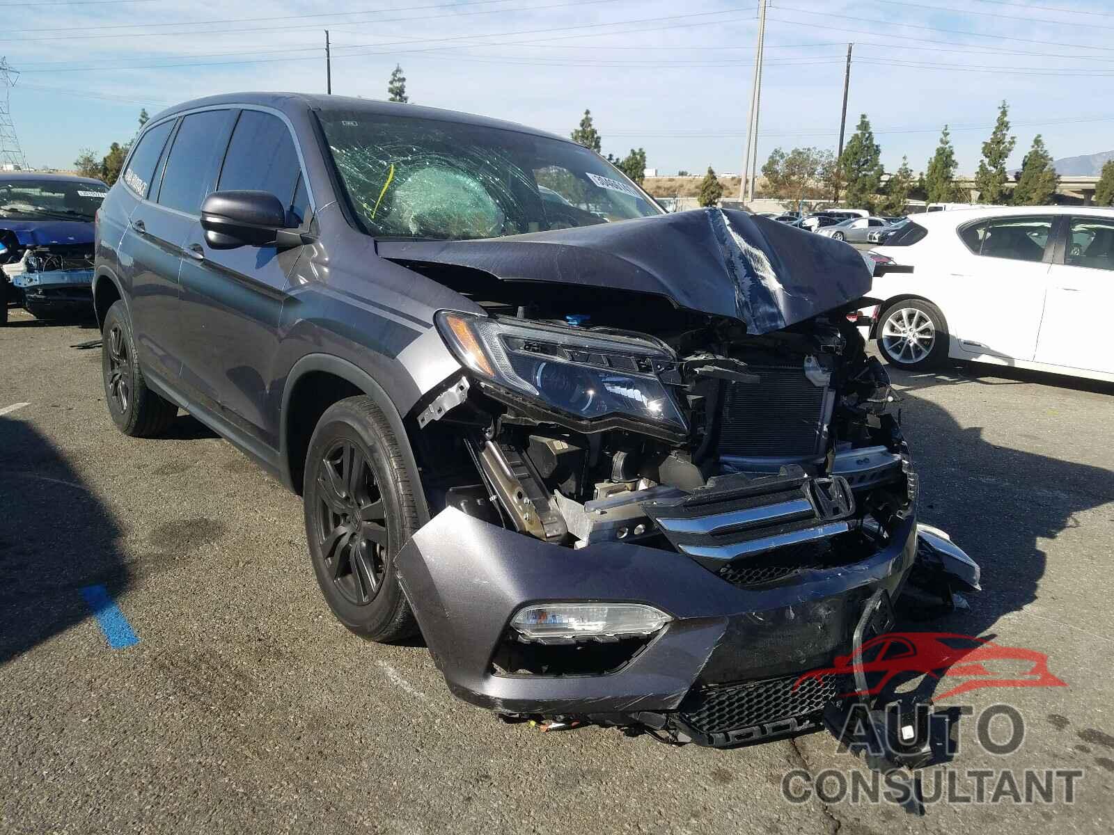 HONDA PILOT 2018 - 5FNYF5H55JB010928