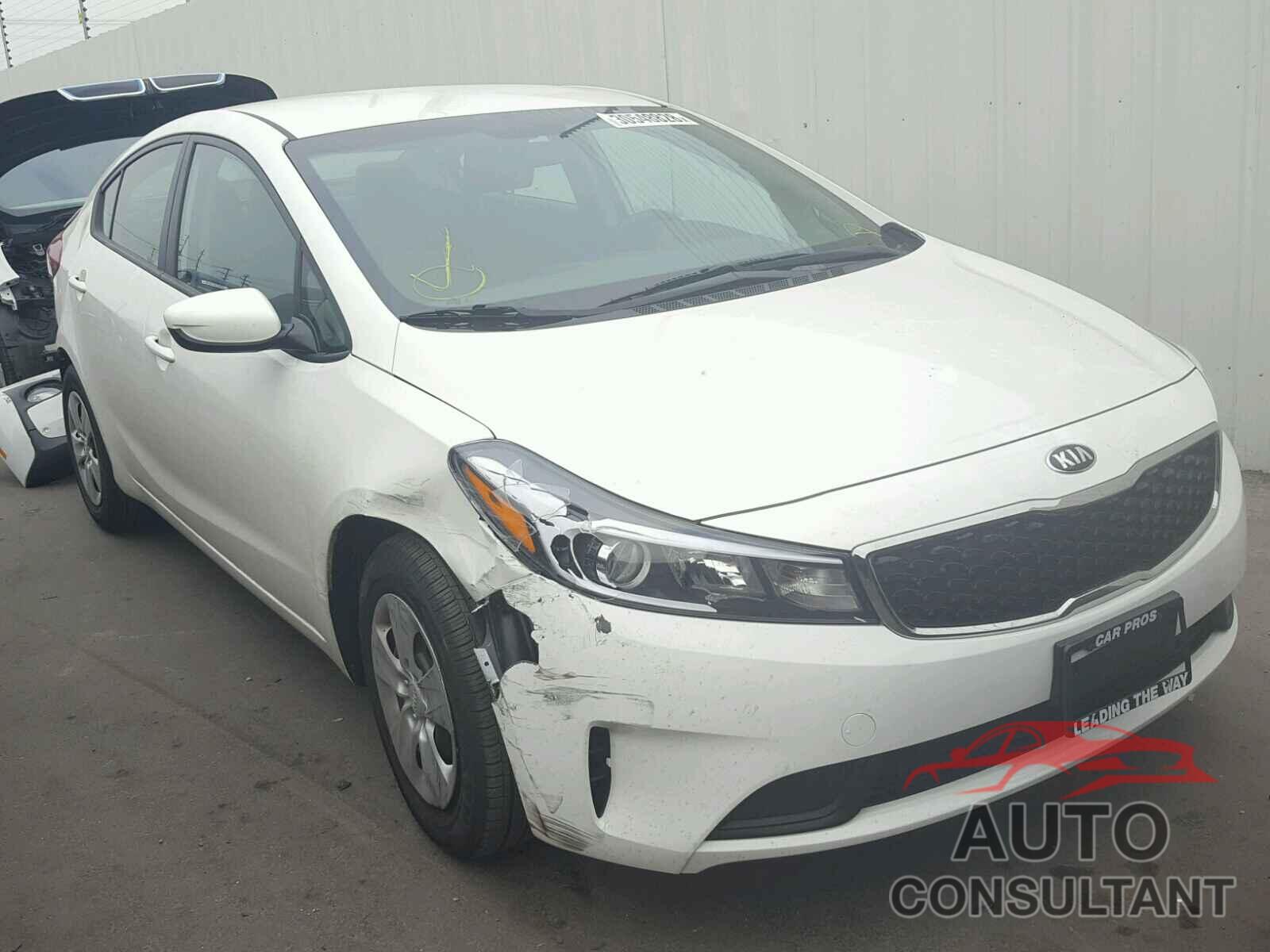 KIA FORTE 2018 - 3KPFK4A77JE220297