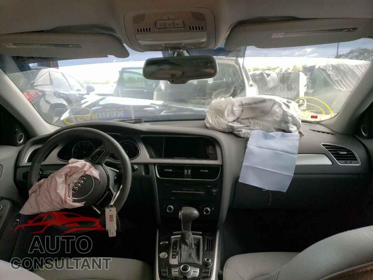 AUDI A4 2016 - WAUEFAFL9GN005462
