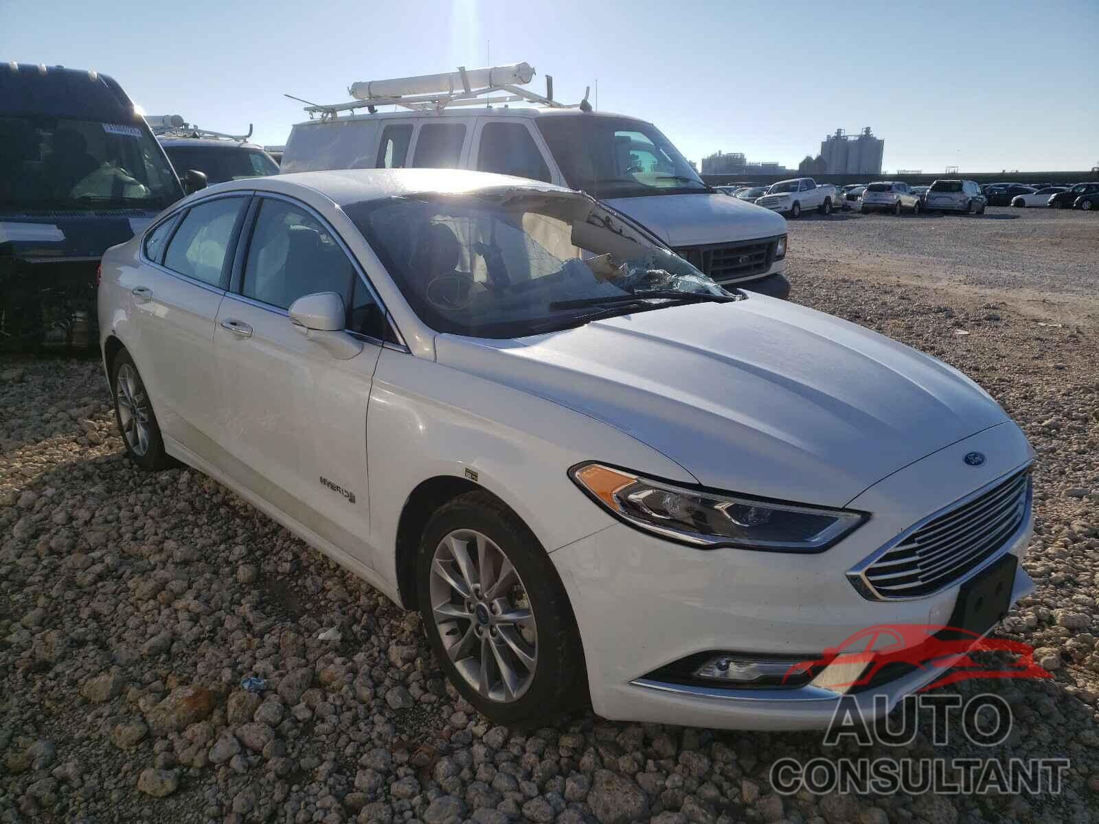 FORD FUSION 2017 - 3FA6P0LU4HR409561