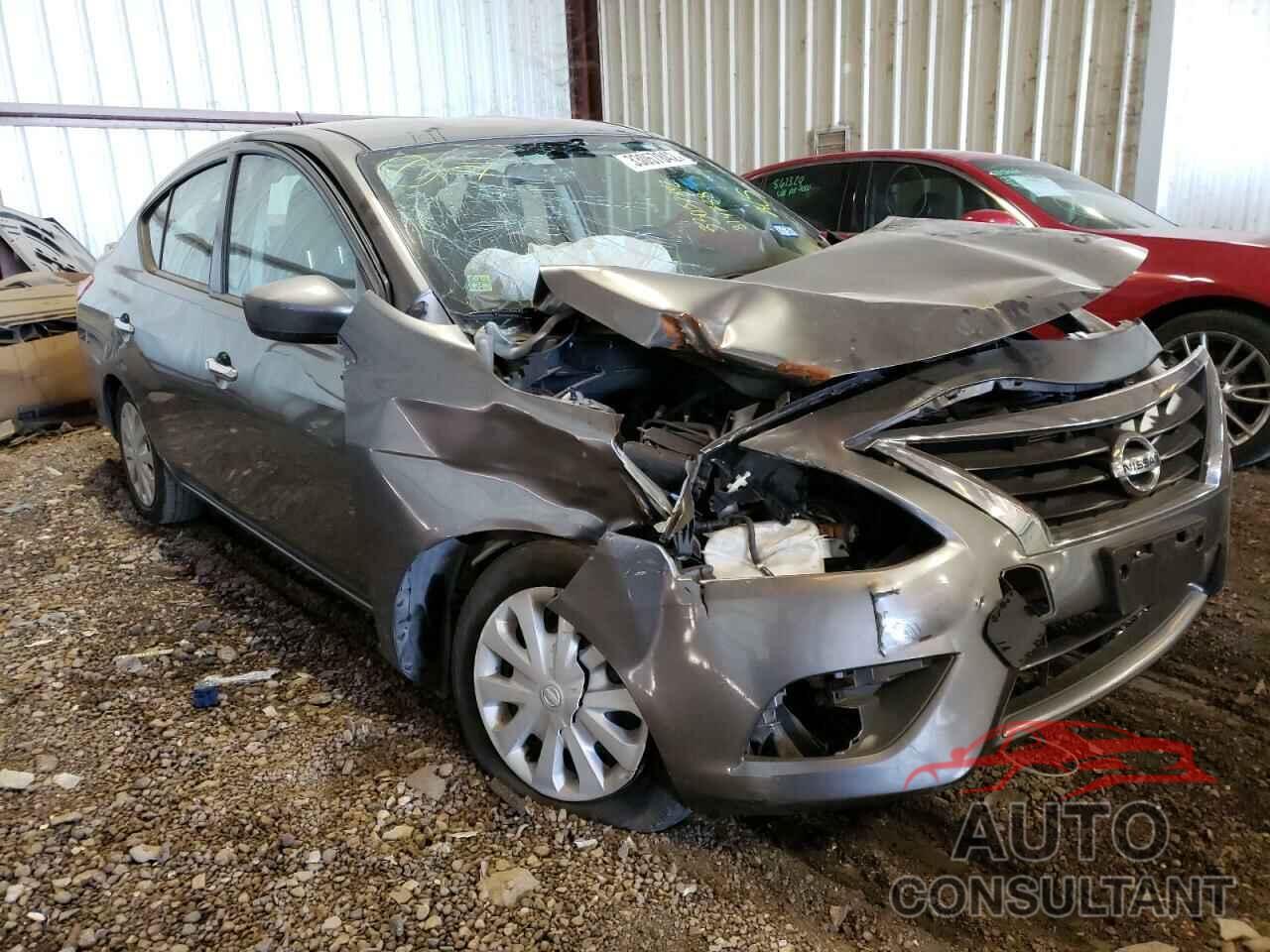 NISSAN VERSA 2017 - 3N1CN7APXHL814788
