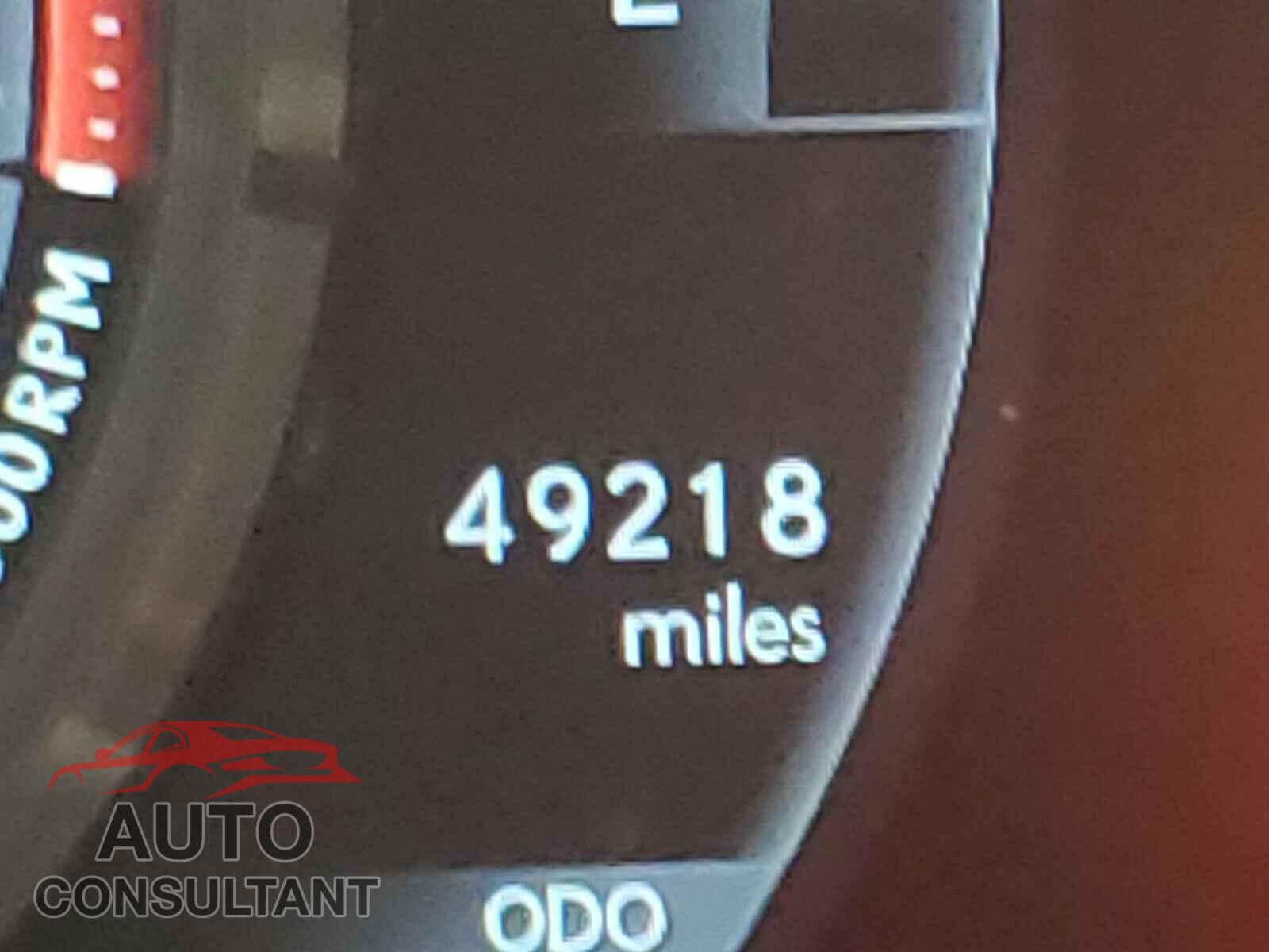 LEXUS IS 2017 - JTHBA1D21H5048210