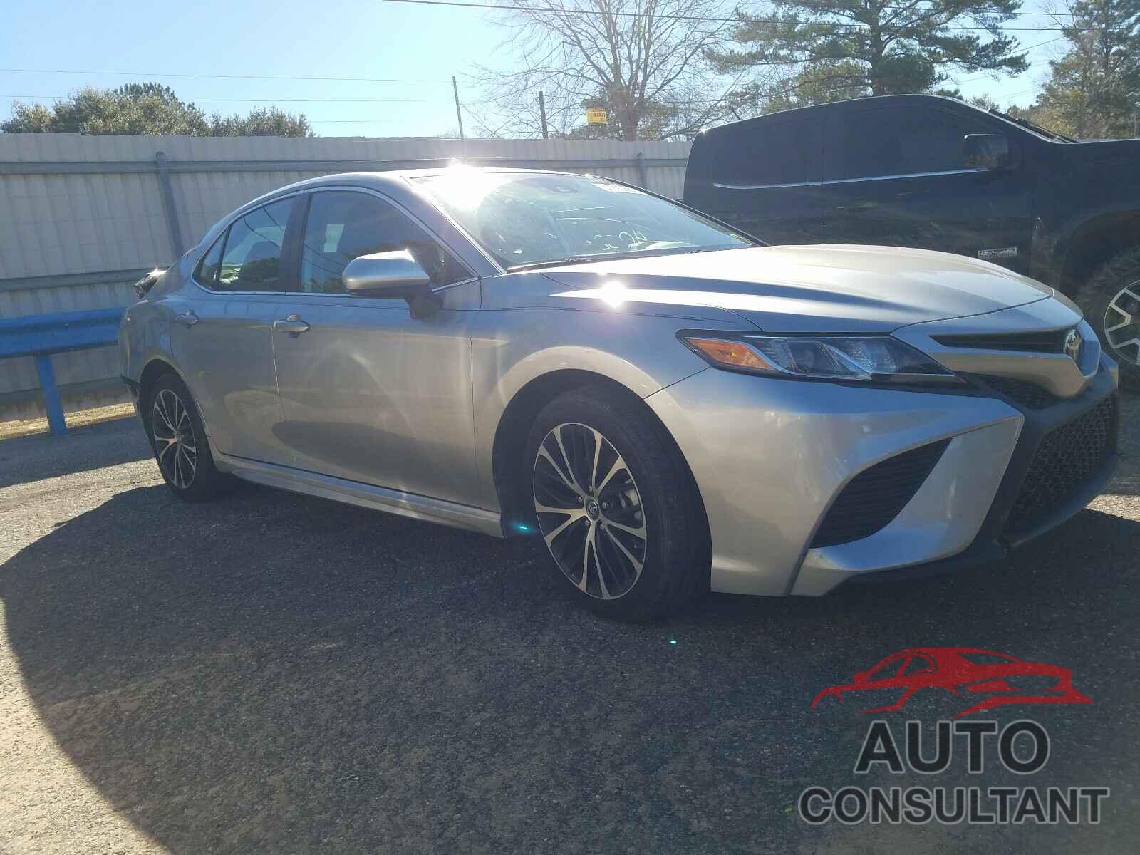 TOYOTA CAMRY 2019 - 4T1B11HK6KU778439